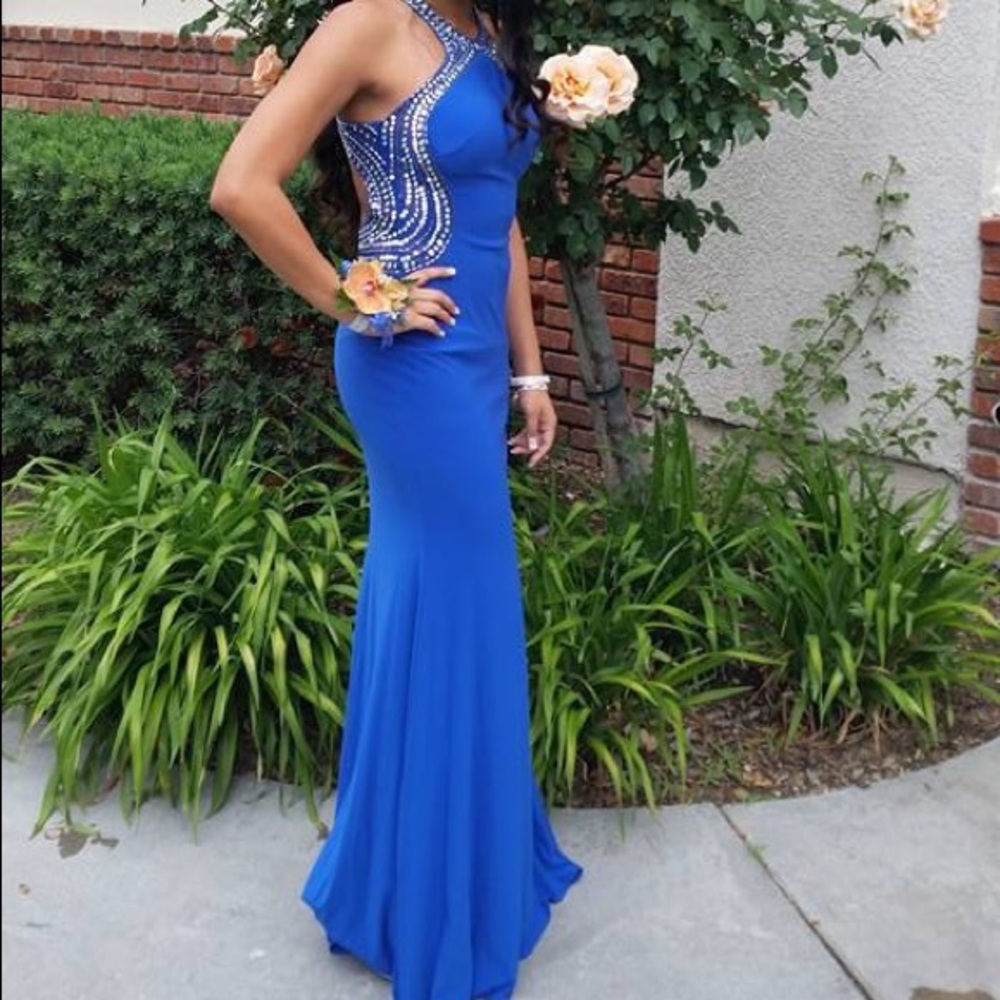 Prom Dress - Picture 6 of 7